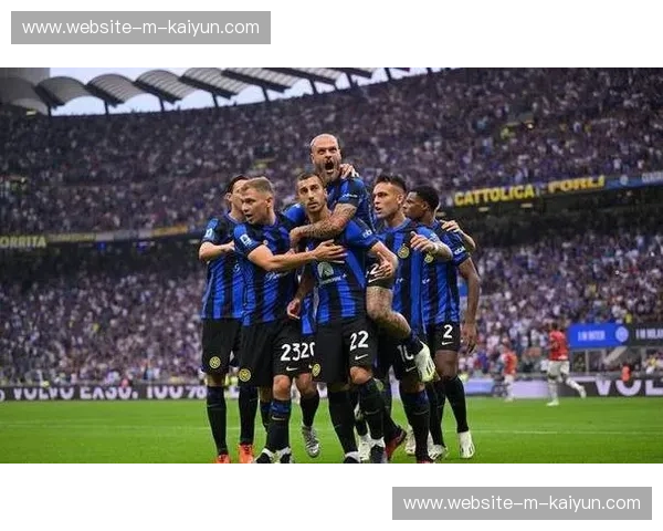 国际米兰客场2-0完胜克雷莫纳,劳塔罗破门助球队稳固榜首 国际米兰客场2-0完胜克雷莫纳,劳塔罗破门助球队稳固榜首