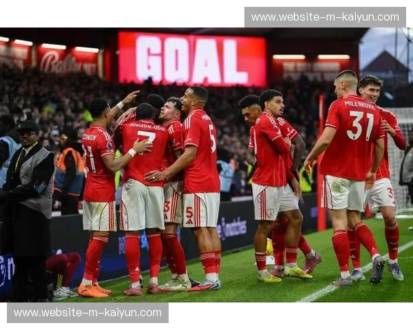 球迷行为影响赛程：马赛主场看台部分关闭